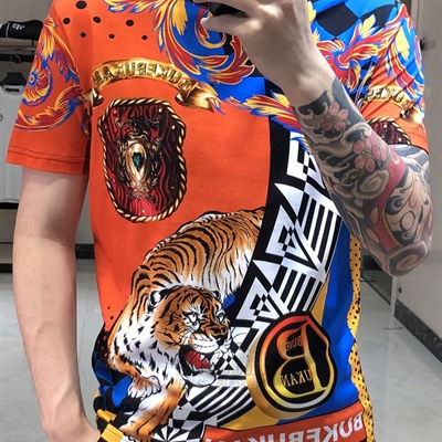 市场上装-T恤-欧货T恤