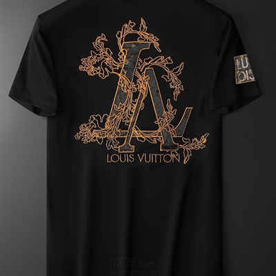 市场上装-T恤-欧货T恤