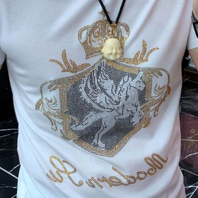 市场上装-T恤-欧货T恤