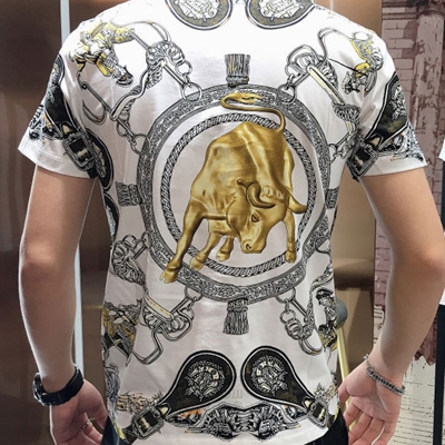 市场上装-T恤-欧货T恤