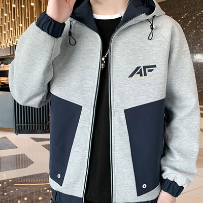 市场上装-夹克-休闲夹克