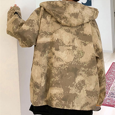 市场上装-夹克-休闲夹克