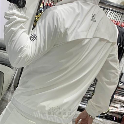 市场上装-夹克-休闲夹克