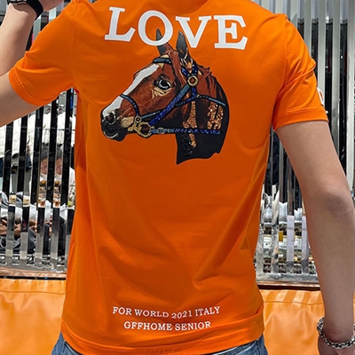 市场上装-T恤-欧货T恤