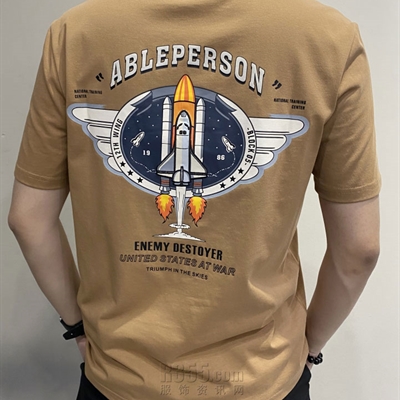 市场上装-T恤-休闲T恤