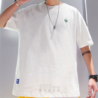 市场上装-T恤-微潮T恤