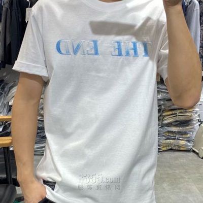 市场上装-T恤-休闲T恤