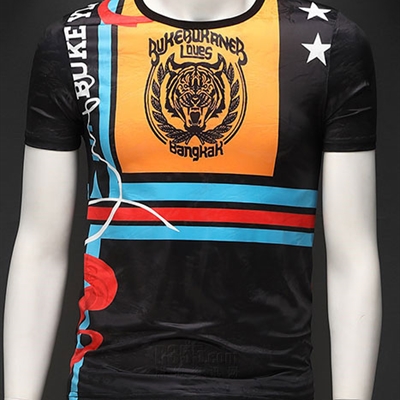 市场上装-T恤-欧货T恤