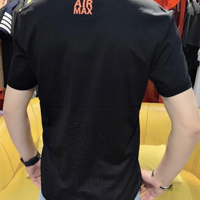 市场上装-T恤-欧货T恤