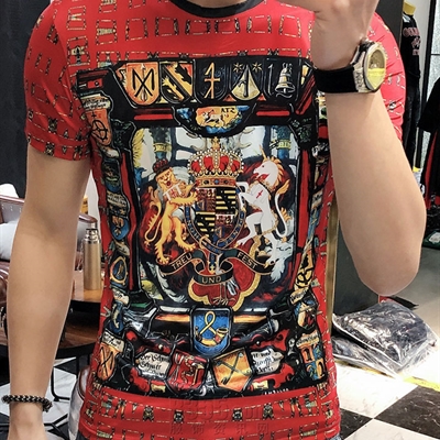 市场上装-T恤-欧货T恤