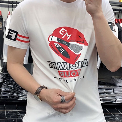 市场上装-T恤-欧货T恤
