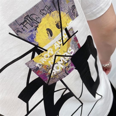 市场上装-T恤-微潮T恤