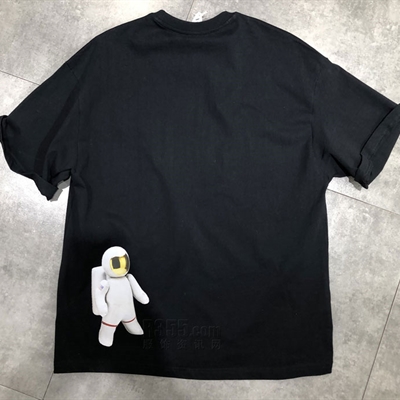 市场上装-T恤-微潮T恤