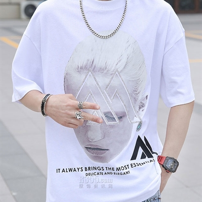 市场上装-T恤-微潮T恤