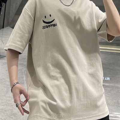 市场上装-T恤-微潮T恤