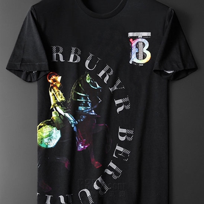 市场上装-T恤-欧货T恤