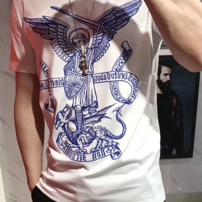 市场上装-T恤-欧货T恤