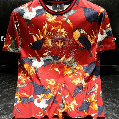 市场上装-T恤-欧货T恤