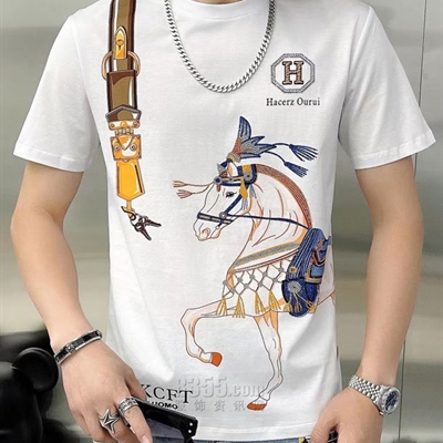 市场上装-T恤-欧货T恤