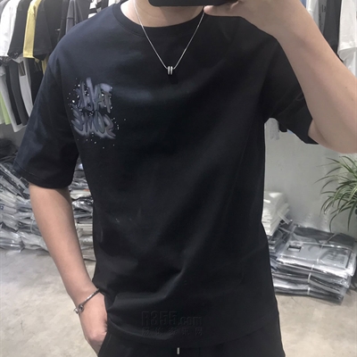 市场上装-T恤-微潮T恤