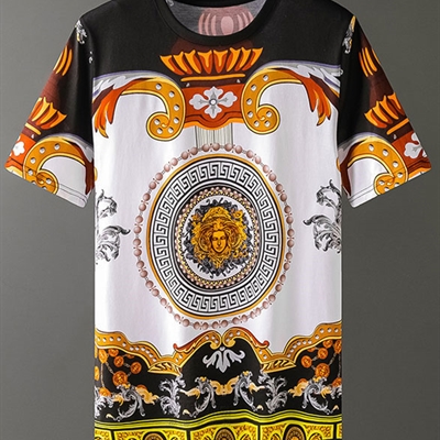 市场上装-T恤-欧货T恤