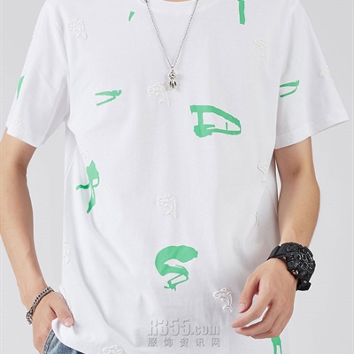 市场上装-T恤-休闲T恤