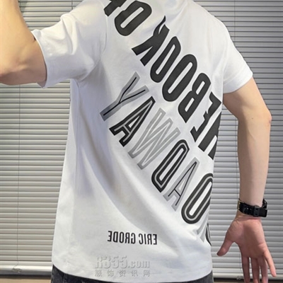 市场上装-T恤-休闲T恤