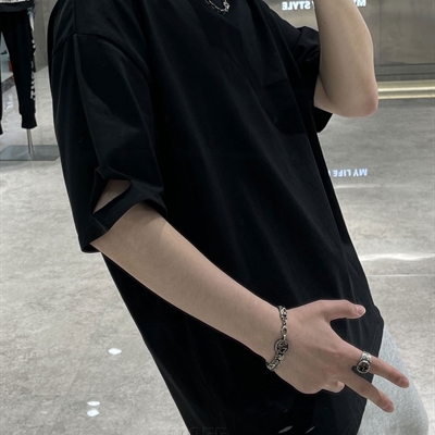 市场上装-T恤-微潮T恤