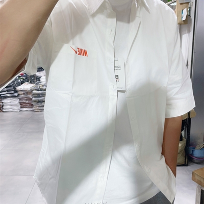 市场上装-衬衫-微潮衬衫