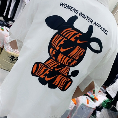 市场上装-衬衫-微潮衬衫