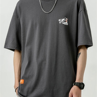 市场上装-T恤-休闲T恤