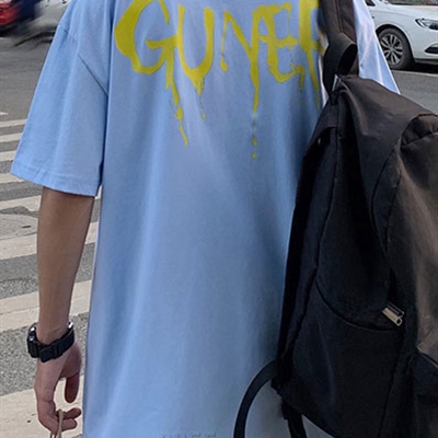 市场上装-T恤-微潮T恤