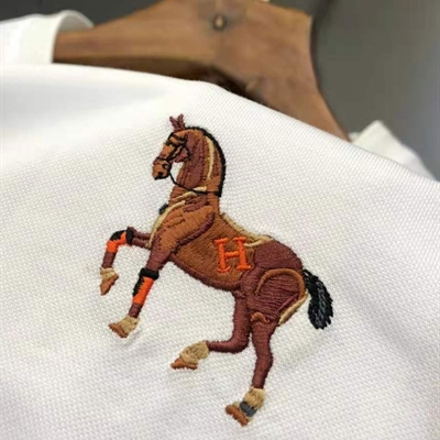 市场上装-T恤-欧货T恤