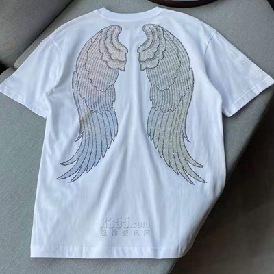 市场上装-T恤-欧货T恤