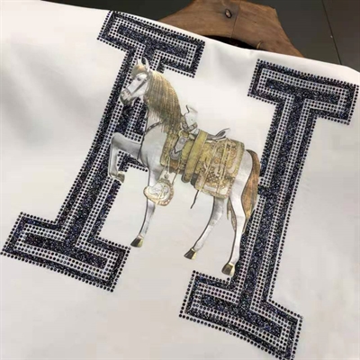 市场上装-T恤-欧货T恤