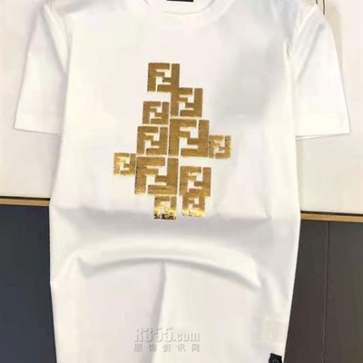 市场上装-T恤-欧货T恤