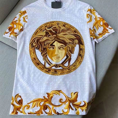 市场上装-T恤-欧货T恤