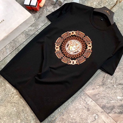 市场上装-T恤-欧货T恤