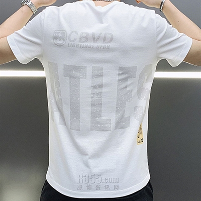 市场上装-T恤-休闲T恤