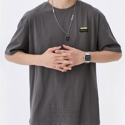 市场上装-T恤-休闲T恤