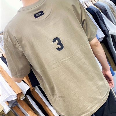 市场上装-T恤-休闲T恤