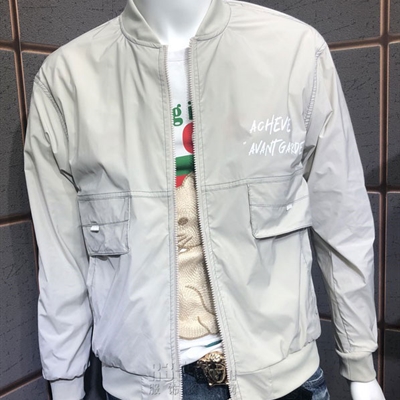 市场上装-夹克-休闲夹克