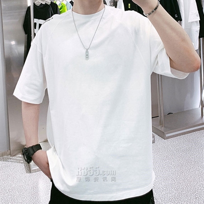 市场上装-T恤-微潮T恤