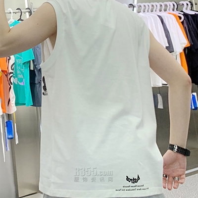 市场上装-T恤-休闲T恤