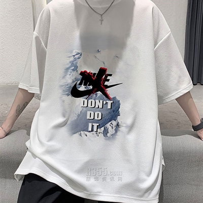 市场上装-T恤-微潮T恤