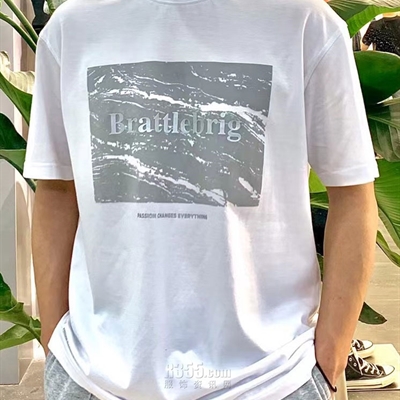 市场上装-T恤-休闲T恤