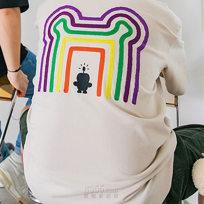 市场上装-T恤-微潮T恤