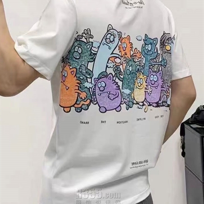 市场上装-T恤-微潮T恤