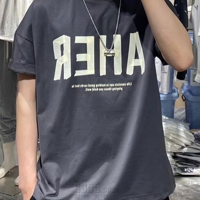 市场上装-T恤-休闲T恤