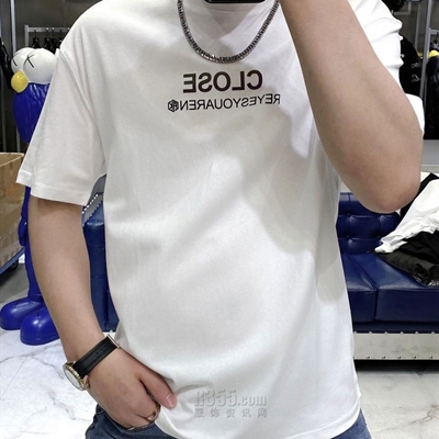 市场上装-T恤-微潮T恤